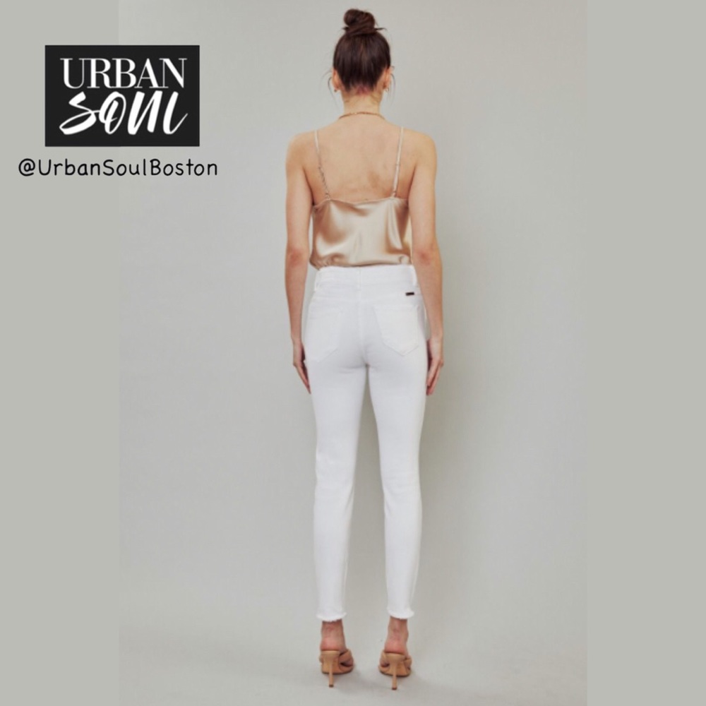 KanCan | High Rise Frayed Hem Double Button Skinny Jeans - White - KC7317WT - Picture 3 of 8